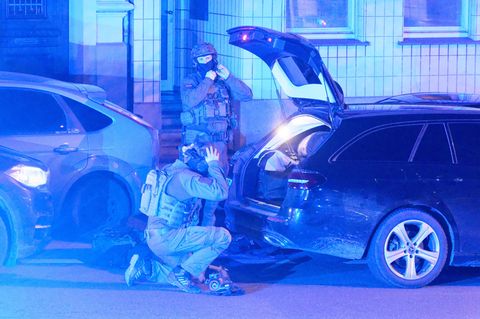Die Polizei ist im Aachen im Großeinsatz (Symbolbild)