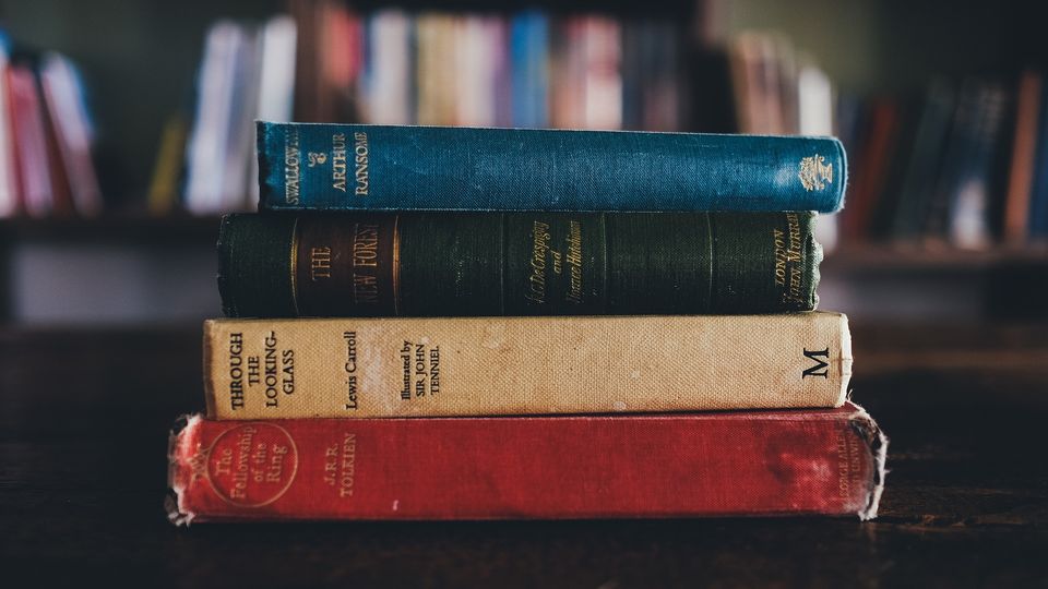 Buch-Quiz Literatur-Rätsel: Erraten Sie diese Klassiker anhand eines einzigen Satzes?