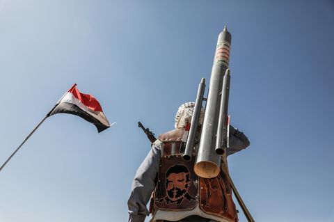 Bei einem Raketenangriff der Huthi auf ein Handelsschiff im Golf von Aden sterben mutmaßlich zu ersten Mal Menschen