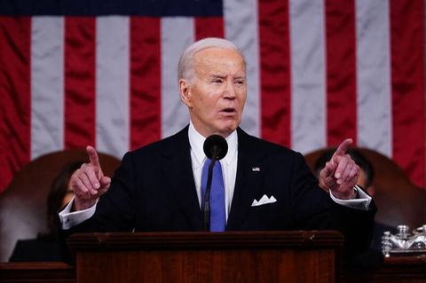 Bei seiner dritten "Rede zur Lage der Nation" kritisierte Joe Biden seinen Amtsvorgänger Donald Trump wieder und wieder, aber ohne seinen Namen zu nennen