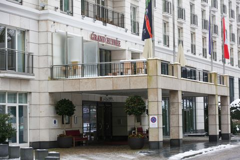 Christina Block: Außenansicht des Hamburger Luxus-Hotel Grand Elysée