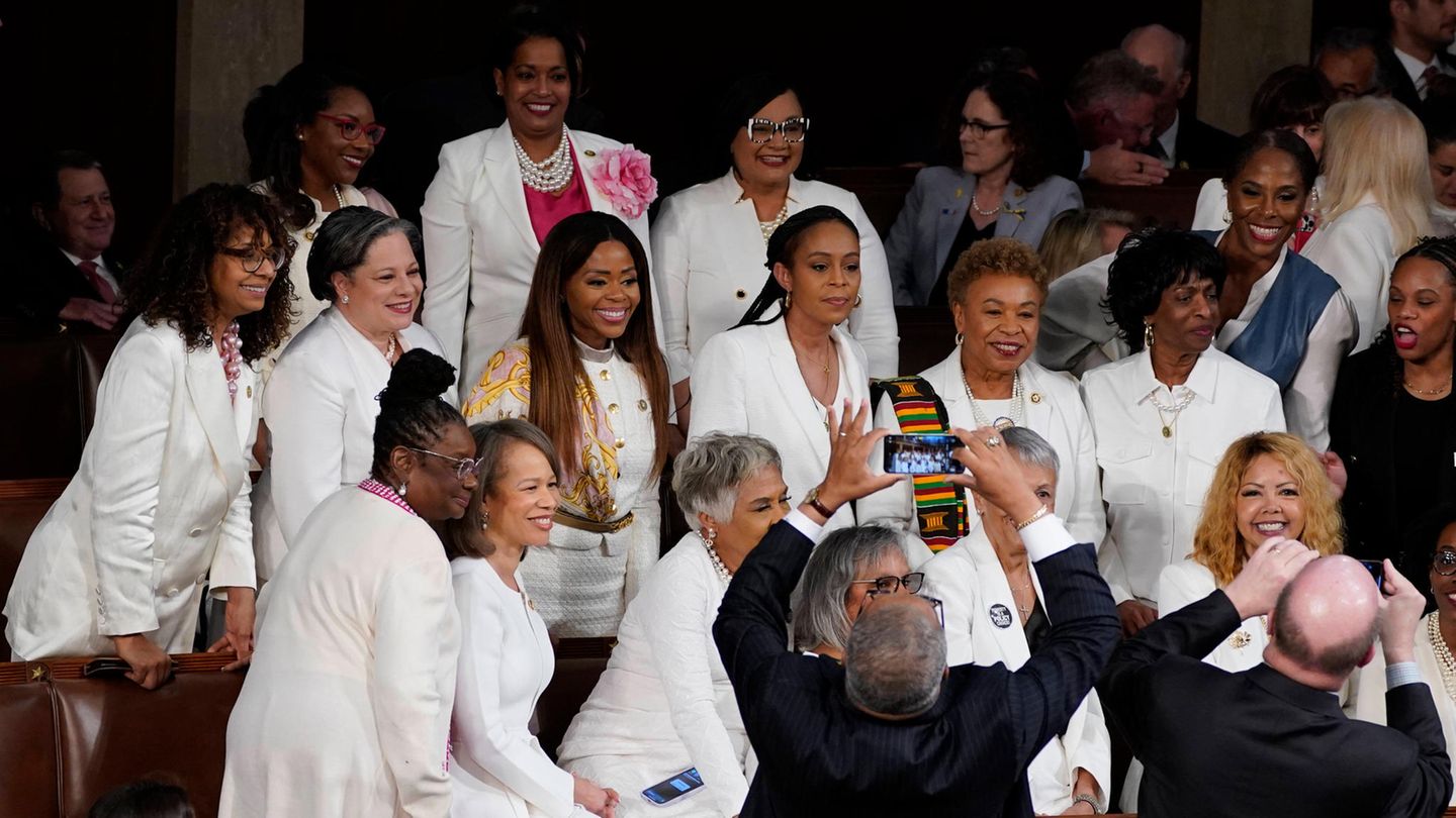 Joe Biden’s speech: Why many Democrats wore white