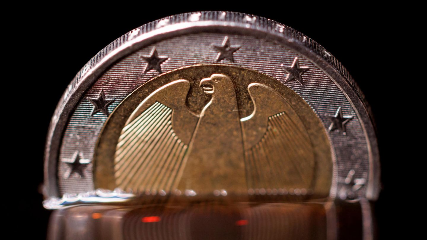 Riester pension: cancel the contract or increase the return?