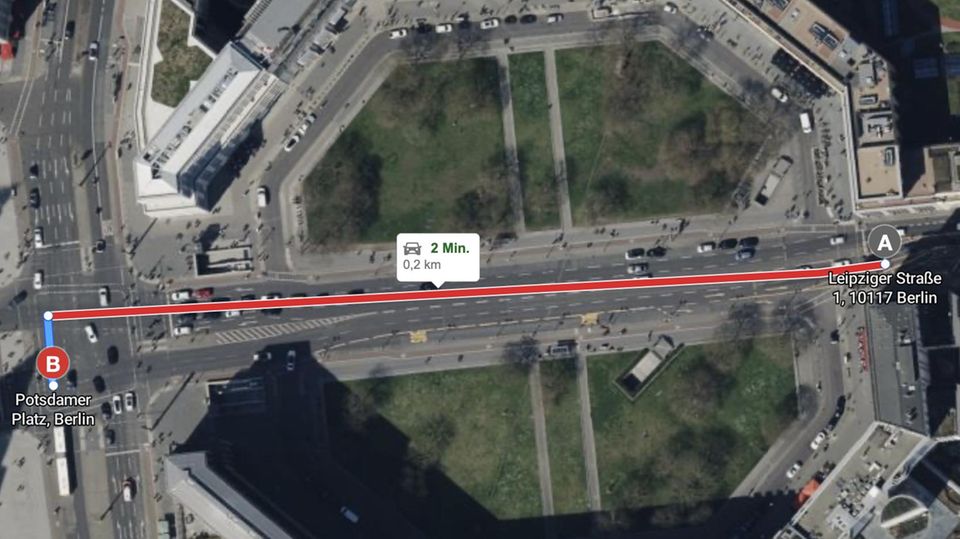 Der Unfall erreignete sich fast direkt an der Hausnummer 1 der Leipziger Straße.