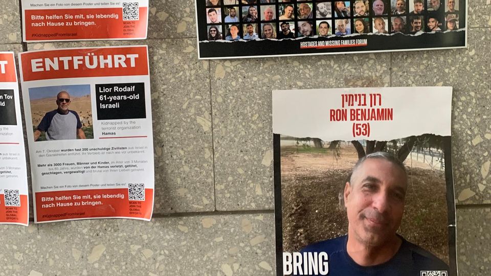 Wir Lebten Wie Tiere: Die Düstere Wahrheit Einer Ehemalige Hamas Geisel. - 6gentjj
