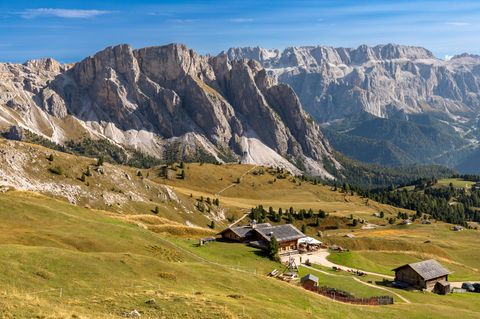 In Südtirol gibt es zahlreiche Wanderwege für Einsteiger und Profis
