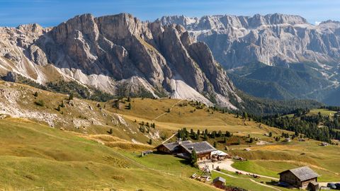 In Südtirol gibt es zahlreiche Wanderwege für Einsteiger und Profis