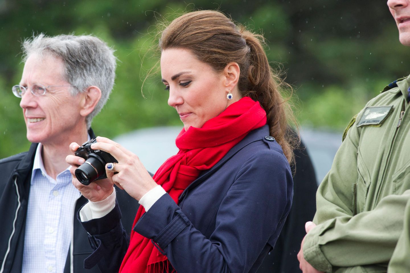 Reist immer mit Kamera: Prinzessin Catherine bei einem offiziellen Termin