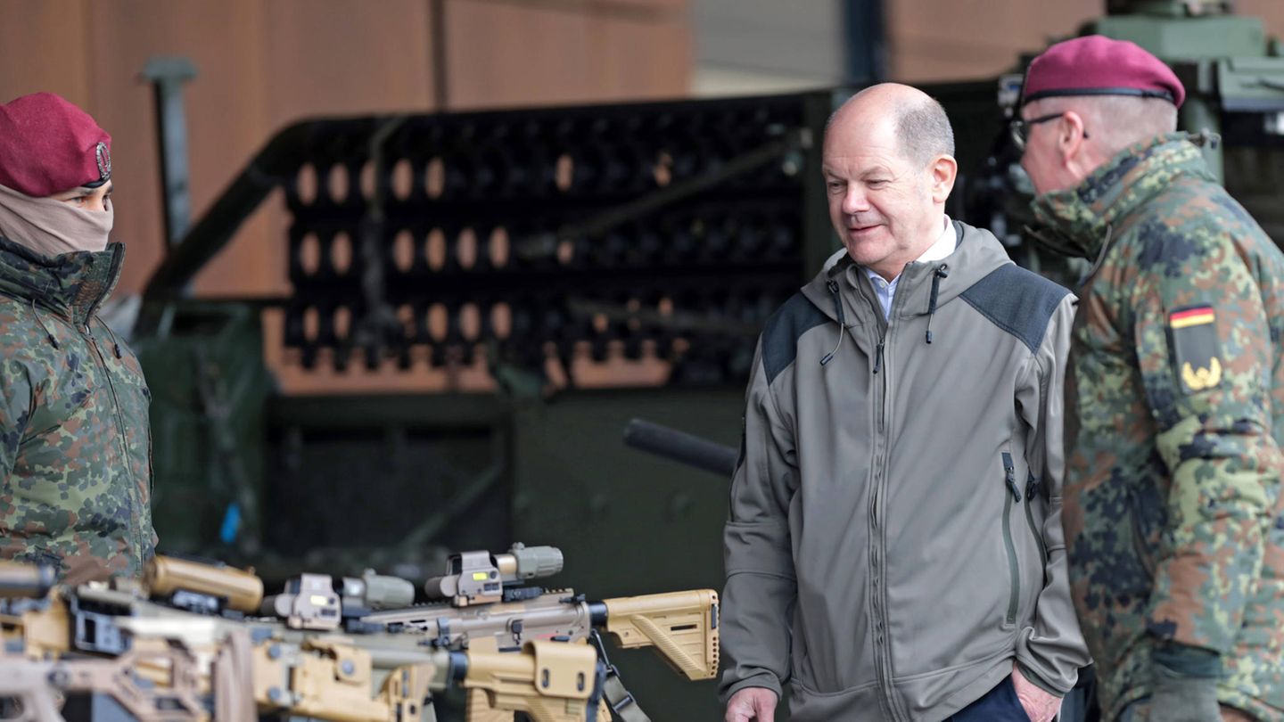 Bundeskanzler Olaf Scholz besucht das Kommando Spezialkräfte (KSK) in Calw