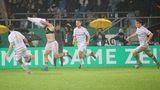 Der 1. FC Saarbrücken ist der Star der aktuellen Pokal-Saison. Erst warf der Drittligist Bayern München raus, dann musste Eintracht Frankfurt dran glauben und am Dienstagabend kapitulierte Borussia Mönchengladbach vor der geballten Pokal-Power aus dem Saarland. Wir sind der Meinung: Saarbrücken muss den Pott holen, koste es, was es wolle.