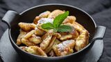 Kaiserschmarrn in der Pfanne