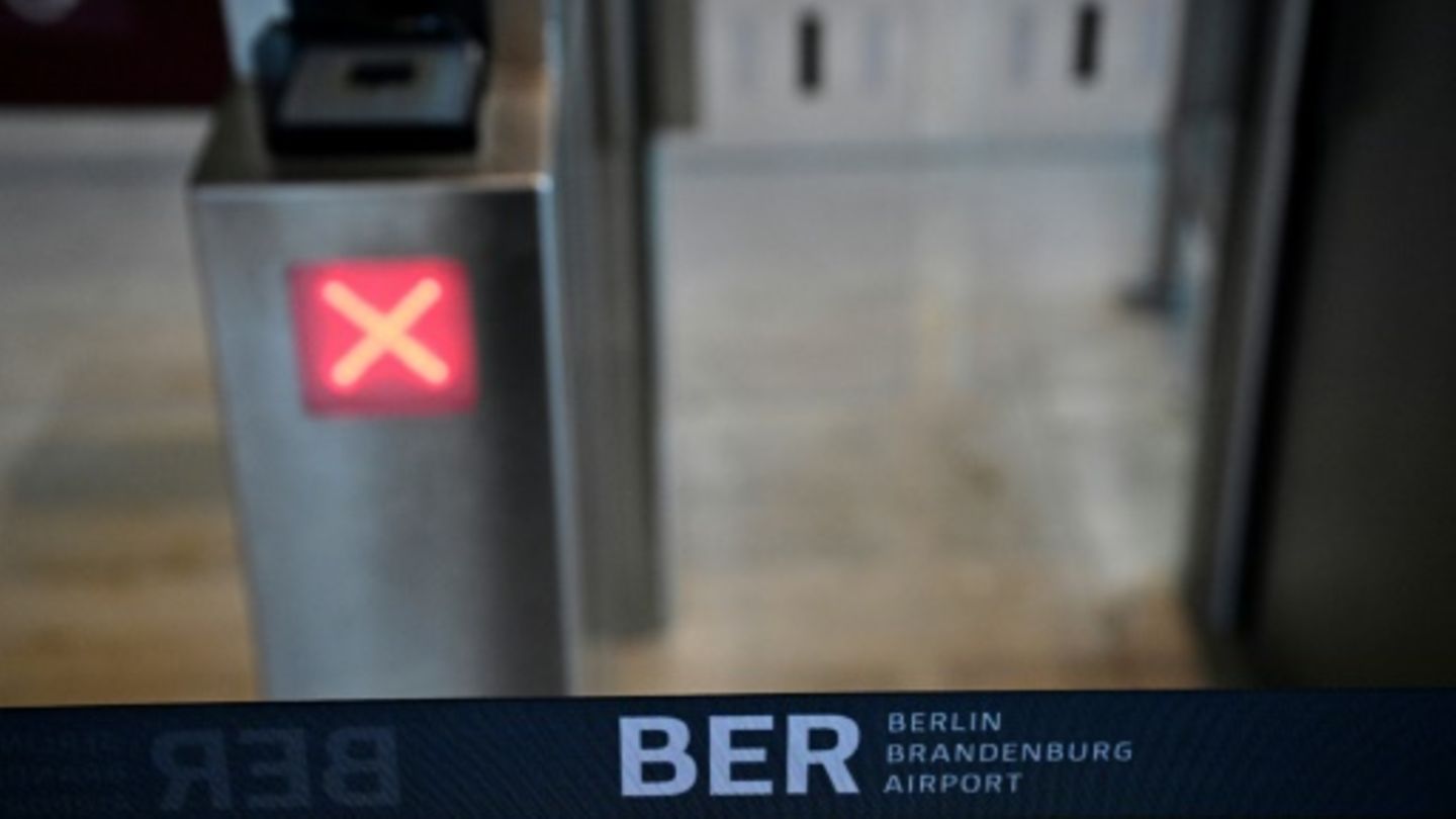 Sicherheitspersonal an mehreren deutschen Flughäfen in den Streik getreten