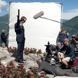 Die Bilder vermitteln einen Eindruck von den Dreharbeiten und geben dem Betrachter das Gefühl, er wäre selbst dabei gewesen.