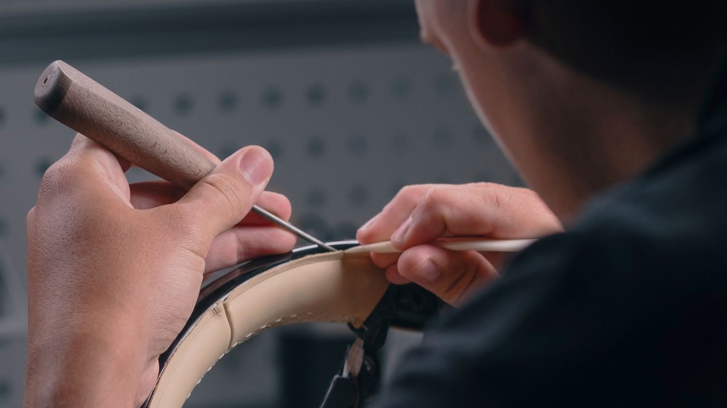 Mercedes-Benz Factory 56