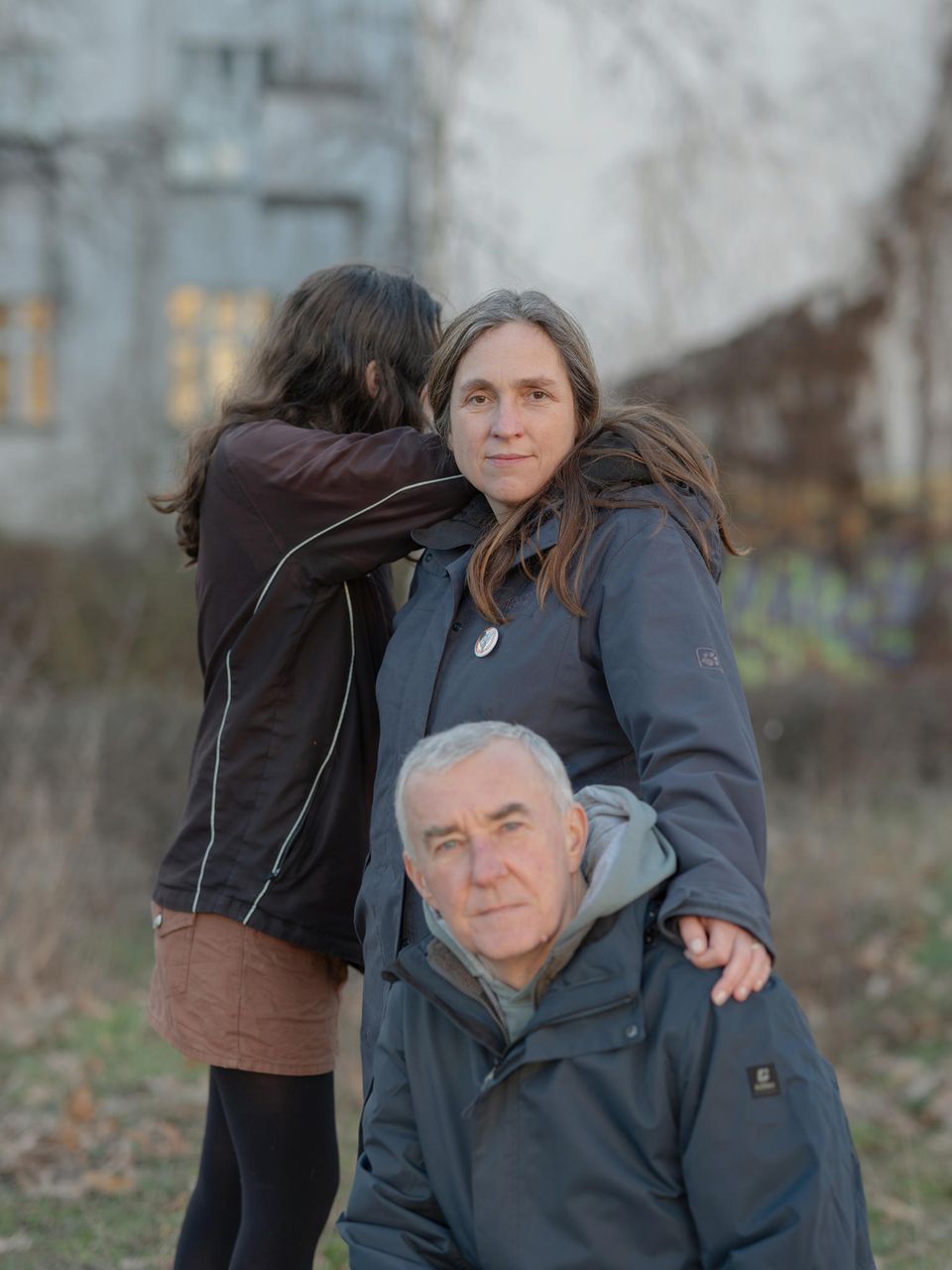 Judith und Mark Beadle mit Tochter (abgewandt) Judith und Mark Beadle mit Tochter (abgewandt)