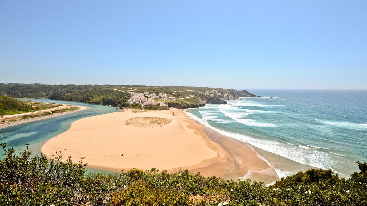 Praia de Odeceixe Praia de Odeceixe
