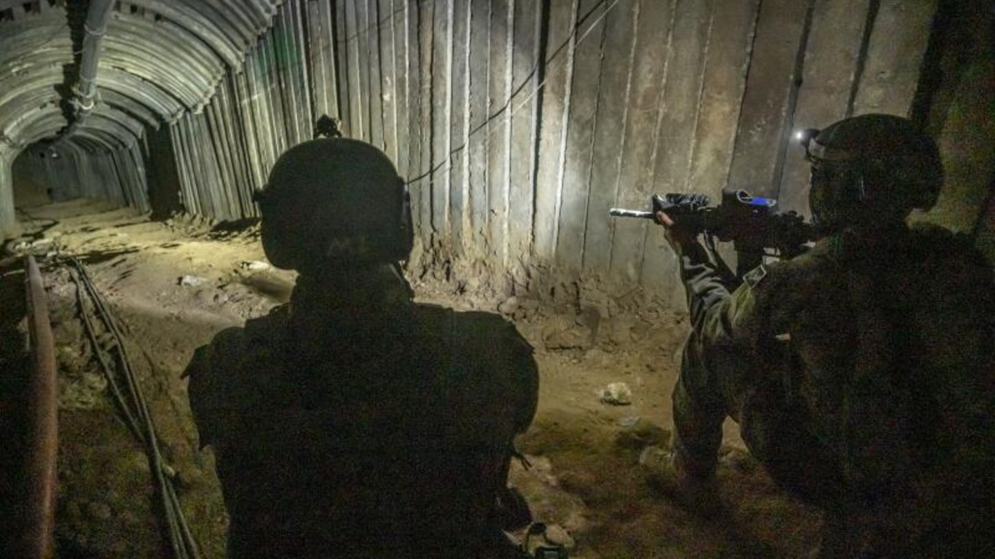 US-Nahostexperte: Israelische Soldaten sichern einen Tunnel im Norden von Gaza Israelische Soldaten sichern einen Tunnel im Norden von Gaza