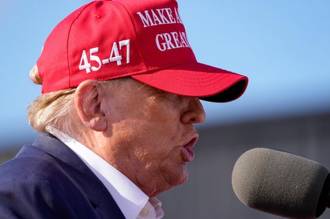 In einem anderen Verfahren musste Donald Trump bereits über 96 Millionen Dollar bezahlen