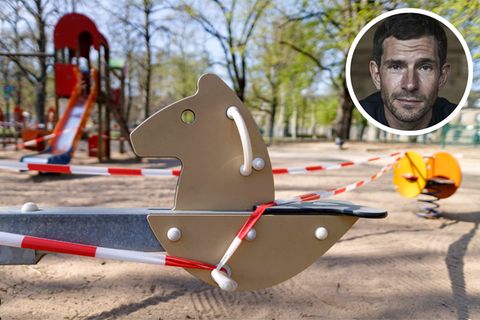 Ein abgesperrter Spielplatz während des Corona Lockdowns im Mai 2020