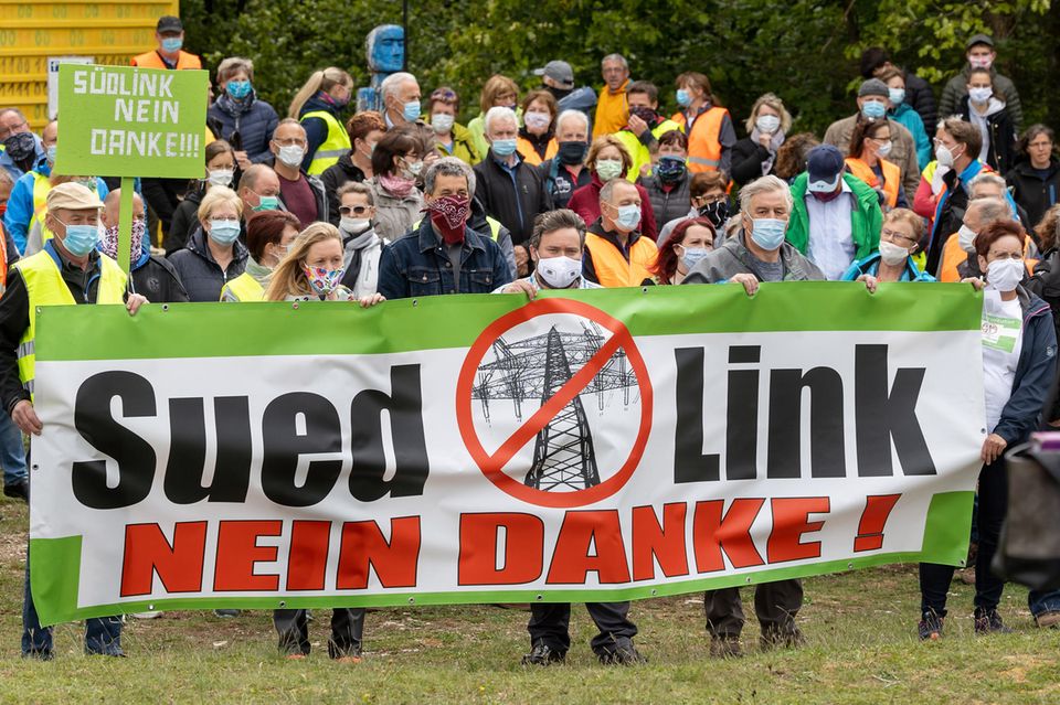 Protest against Suedlink routes Protest against Suedlink routes