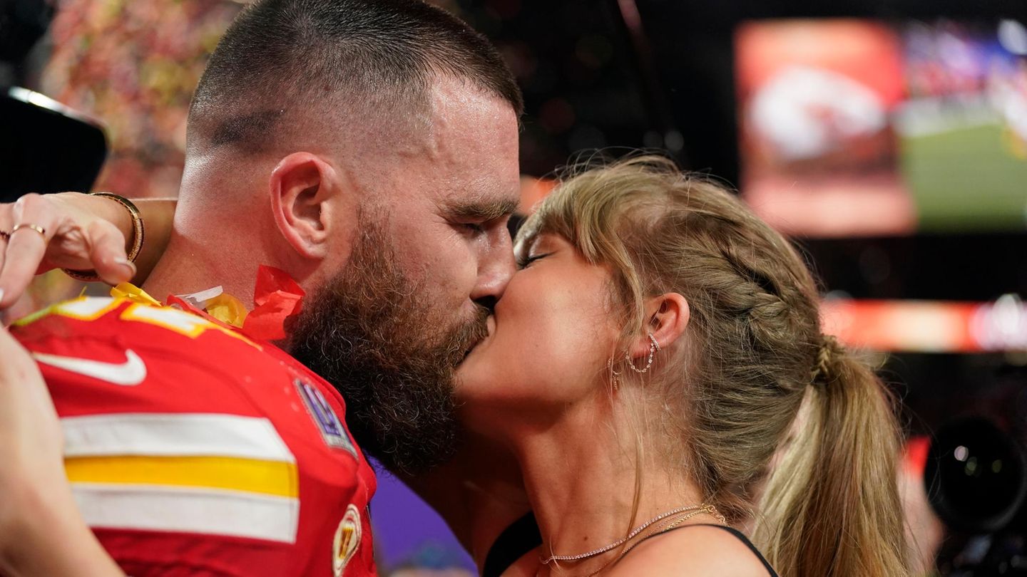 Travis Kelce and Taylor Swift: He fuels baby rumors