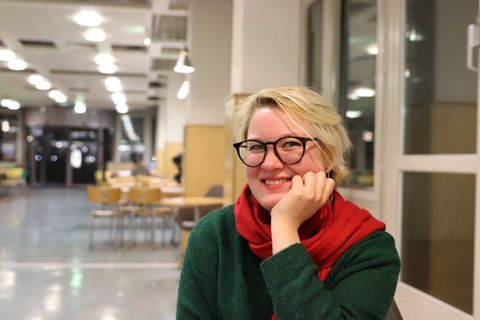 Veronika Kracher forscht zu frauenfeindlichen Strukturen, sie ist Expertin für die Incel-Subkultur