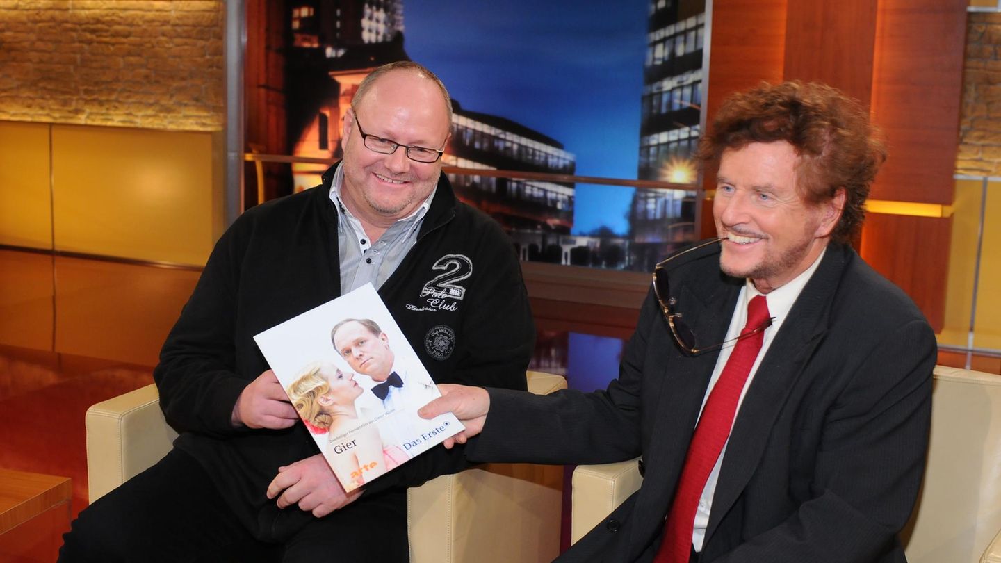 In einem 2010 ausgestrahlten ARD-Zweiteiler "Gier" hatte sich Regisseur Dieter Wedel von Harksens Lebensgeschichte inspirieren lassen. Hier besuchen beide die TV-Sendung "Menschen bei Maischberger".