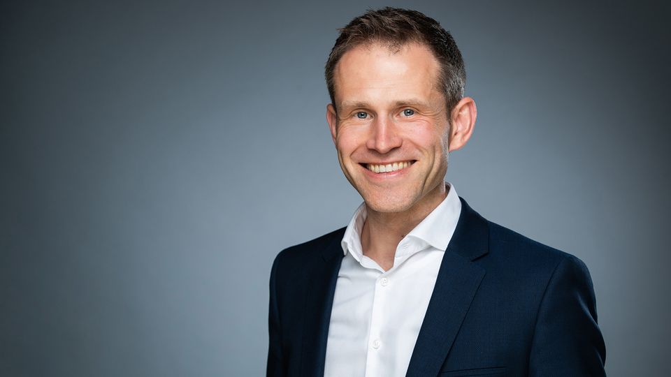 Christian Andres, 46, has been Rector of the WHU - Otto Beisheim School of Management in Vallendar near Koblenz and in Düsseldorf since May 2023 Christian Andres, 46, has been Rector of the WHU - Otto Beisheim School of Management in Vallendar near Koblenz and in Düsseldorf since May 2023