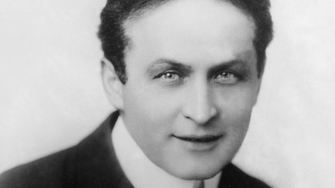 Harry Houdini ist bis heute einer der bekanntesten Magier der Welt.