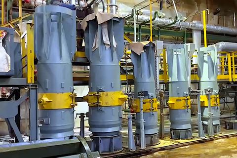 In der Fabrik wurden die FAB 3000 aufgestellt