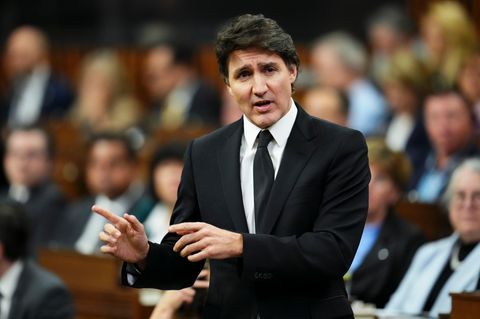 Der kanadische Premierminister Justin Trudeau schrieb auf X: "Meine Gedanken sind bei der Prinzessin von Wales, ihren Kindern und der gesamten königlichen Familie, nachdem sie die Nachricht von ihrer Krebserkrankung so mutig mitgeteilt hat. Im Namen aller Kanadier sende ich ihr meine Unterstützung für ihre Behandlung. Wir alle wünschen ihr eine rasche Genesung."