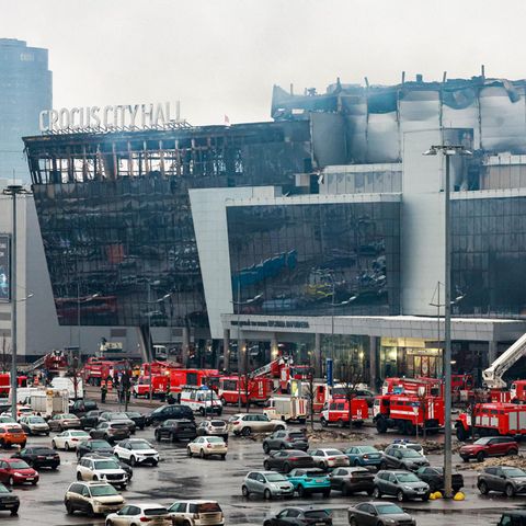 Moskau: Das abgebrannte Dach der Crocus City Hall
