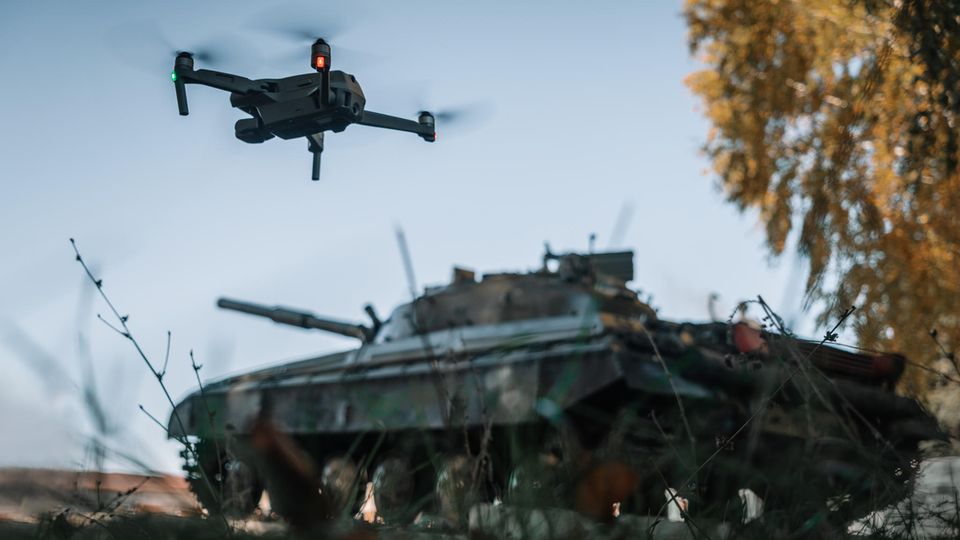 Drohne Panzer Ukraine