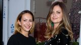 Lavinia Brennan und Lady Natasha Rufus Isaacs