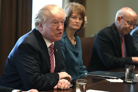 Gegenseitige Abneigung: Lisa Murkowski ist eine der wenigen Stimmen bei den Republikanern, die sich noch gegen Donald Trump aussprechen.