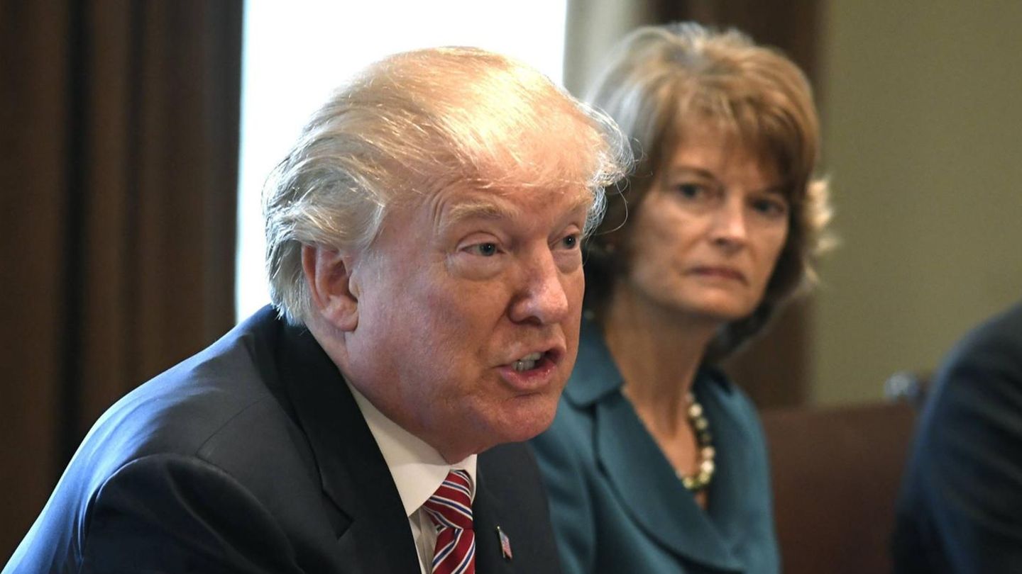 Donald Trump is facing headwinds from Republican Lisa Murkowski