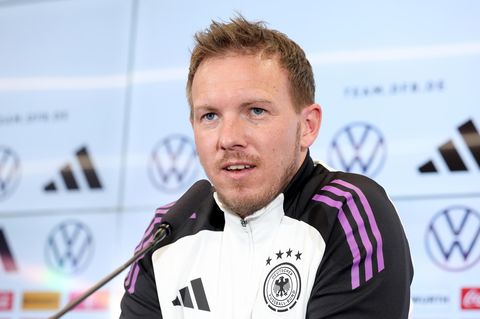 Julian Nagelsmann bei einer Pressekonferenz