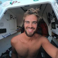 Der Deutsch-Spanier Julen Sánchez. Als er die Diagnose Blasenkrebs bekam, machten ihm die Ärzte keine großen Hoffnungen auf eine vollständige Genesung. Doch seine Geschichte ging gut aus.