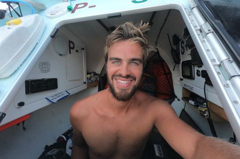 Der Deutsch-Spanier Julen Sánchez. Als er die Diagnose Blasenkrebs bekam, machten ihm die Ärzte keine großen Hoffnungen auf eine vollständige Genesung. Doch seine Geschichte ging gut aus.