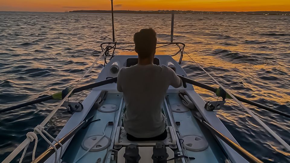 Träume erfüllen: Der Sonnenuntergang hatte für Sánchez etwas Magisches – und war stets eine gute Zeit, um Tiere zu beobachten Der Sonnenuntergang hatte für Sánchez etwas Magisches – und war stets eine gute Zeit, um Tiere zu beobachten