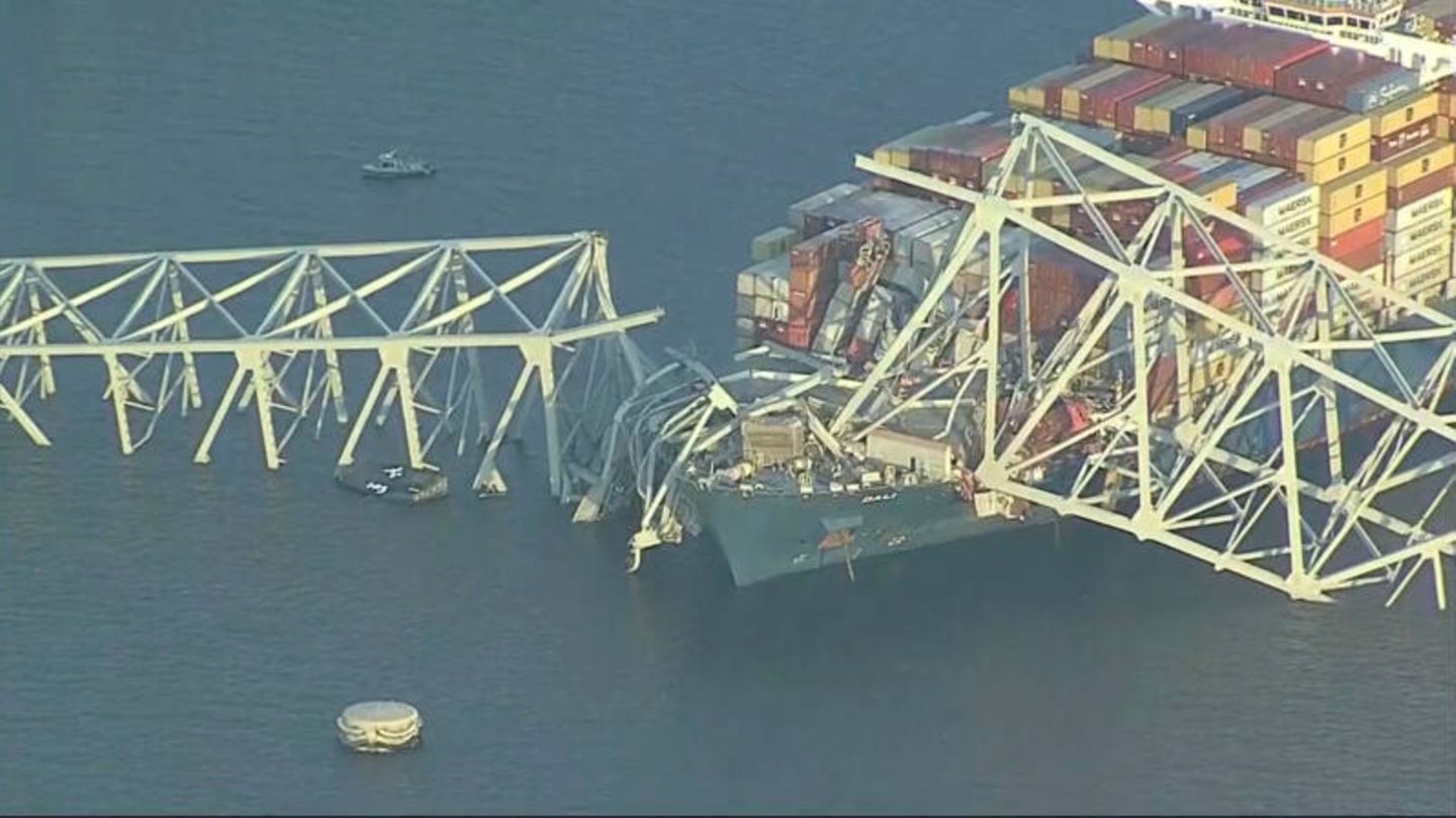 Luftaufnahme der Brücke in Baltimore