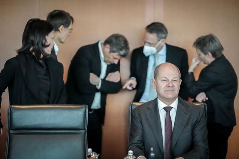 Bundeskanzler Olaf Scholz vor eine Kabinettssitzung der Ampel-Koalition