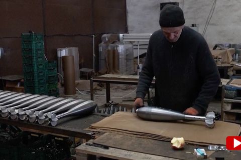 Ukraine setzt zunehmend auf private Rüstungsunternehmen