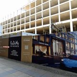 Ortswechsel nach Berlin: Neben dem Kaufhaus des Westens wurde in der Passauer Straße das alte KaDeWe-Parkhaus bereits abgerissen. Die ersten Stockwerke für das neue "Project by Signa" sind bereits hochgezogen. 