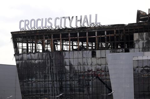 Das ausgebrannte Konzerthaus Crocus City Hall in Krasnogorsk nahe Moskau am 26. März