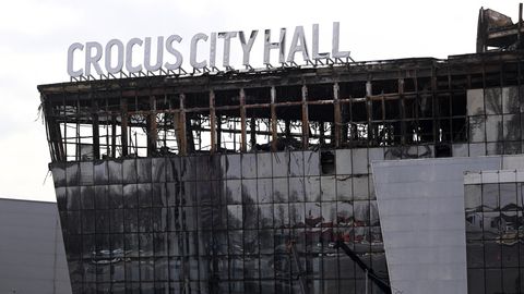 Das ausgebrannte Konzerthaus Crocus City Hall in Krasnogorsk nahe Moskau am 26. März
