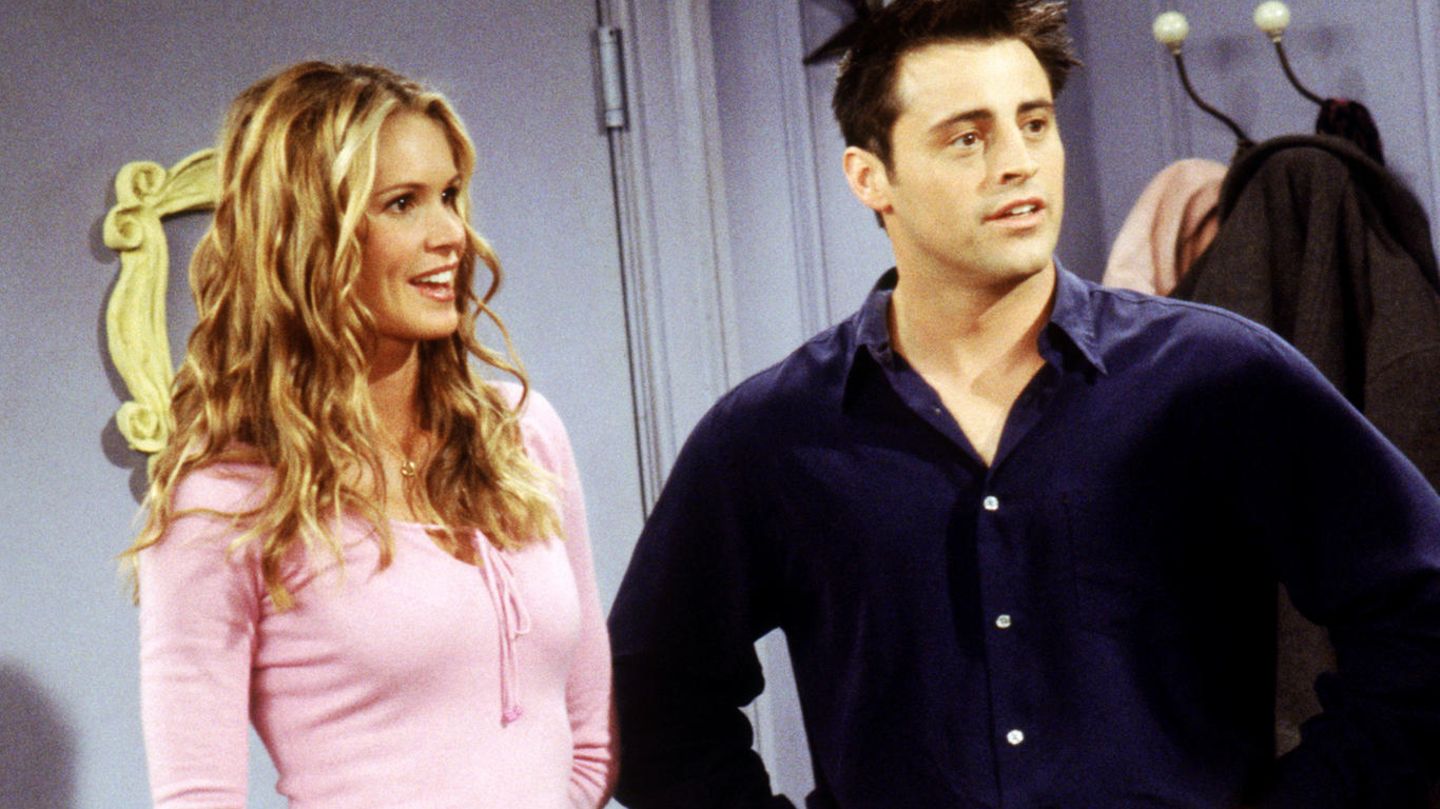 Elle Macpherson "Friends" Elle Macpherson "Friends"