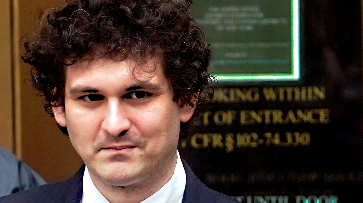 Sam Bankman-Fried vor dem Bundesgericht in Manhattan