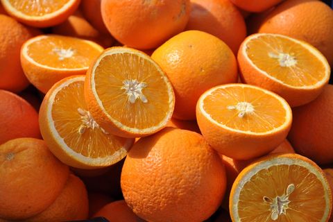 Viele Orangen