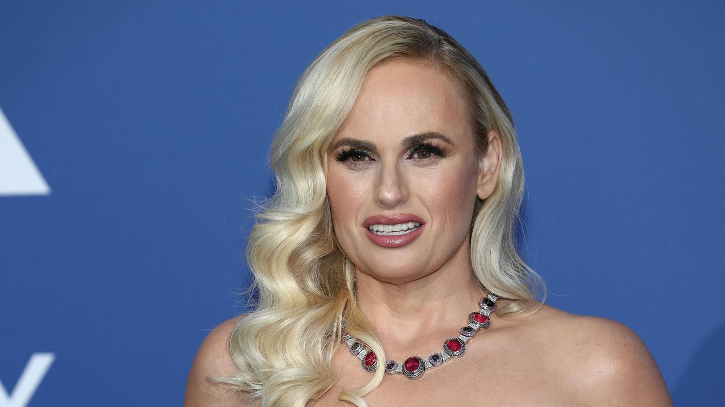 Rebel Wilson on her lonely, sad and self-destructive life